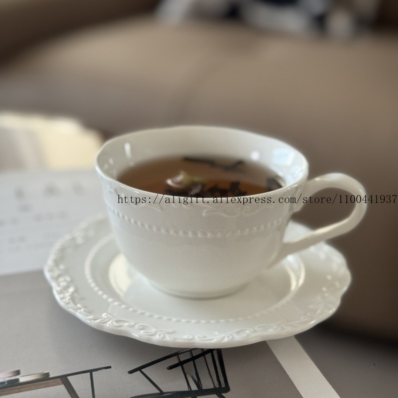 French Light Luxury Embossed F - огляд і ціна Tea Coffee Pot Set
